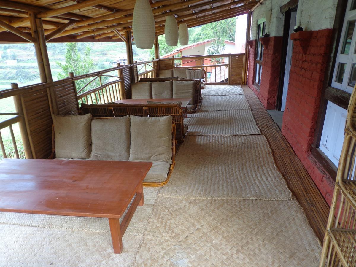 Solid Rock - Lodge & Restaurant Pharping Ngoại thất bức ảnh