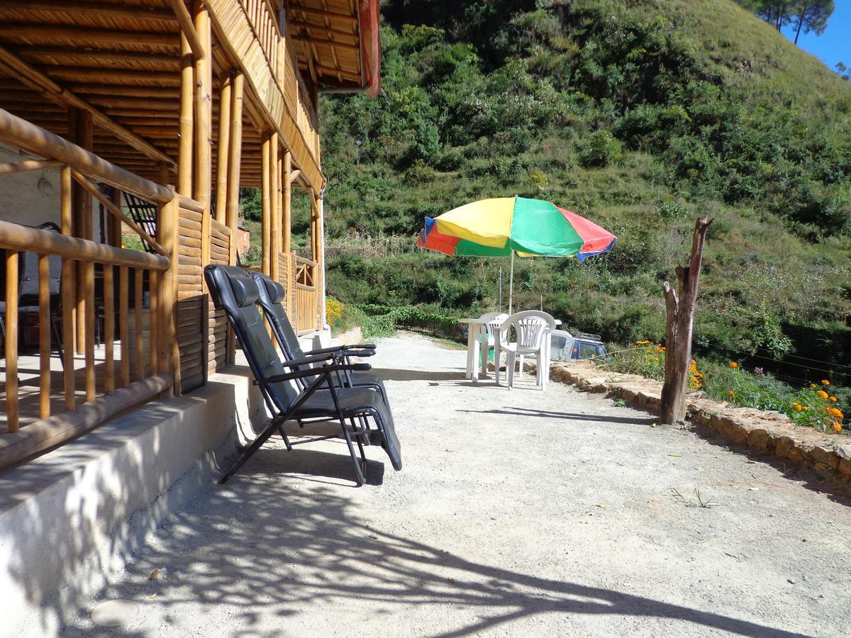 Solid Rock - Lodge & Restaurant Pharping Ngoại thất bức ảnh